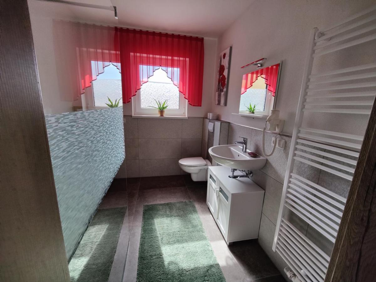 Ferienwohnung Elisabeth 1 グンツェンハウゼン エクステリア 写真